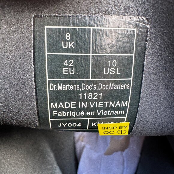 EUC Dr. Martens 11821 Smooth Black Leather Lace Up Boots in Women's 10/EU 42 - Picture 8 of 13